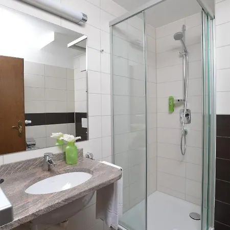 Отель Krone 4*
