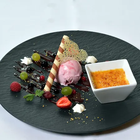 Krone ニーフェルン・エーシェルブロン