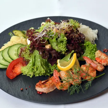 Hotell Krone Niefern-Öschelbronn